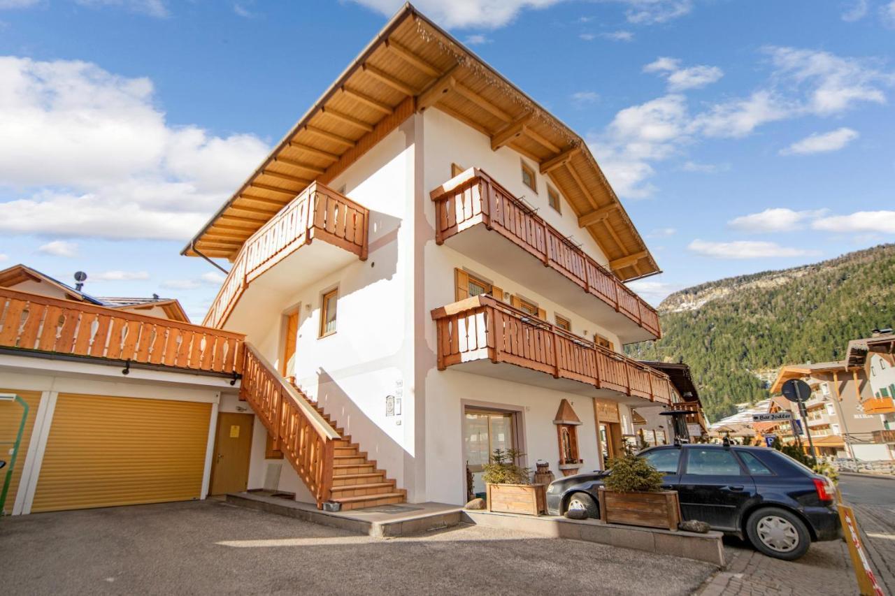 Appartamento Aloch Pozza di Fassa Exterior photo